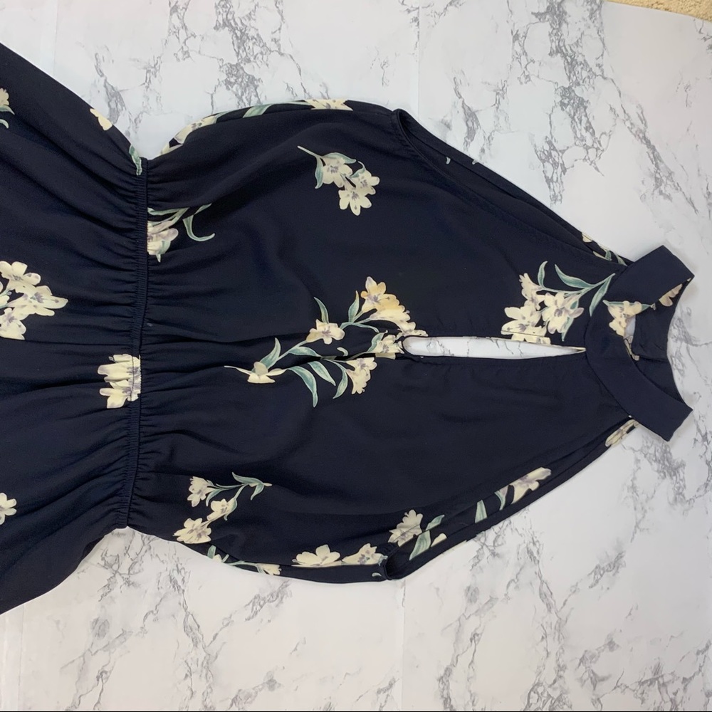 ❌Audrey 3+1 Floral Print Romper Navy Blue Size S - Picture 4 of 8